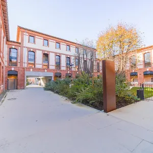 2* Apart-hotel Montempo + Cite Internationale